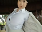 桐山瑠衣國寶級K奶 性感OL制服巨乳寫真